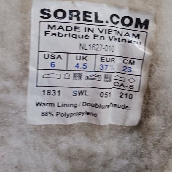 SOREL Tivoli Houndstooth Snow Boots — Women’s 6 - Picture 10 of 12